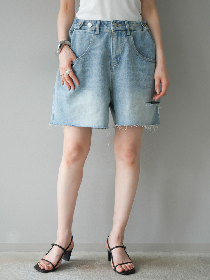 【預購】寬鬆半身牛仔褲/淺藍