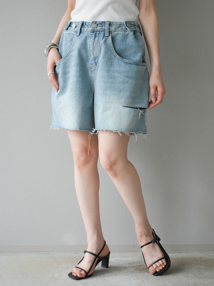 【預購】寬鬆半身牛仔褲/淺藍