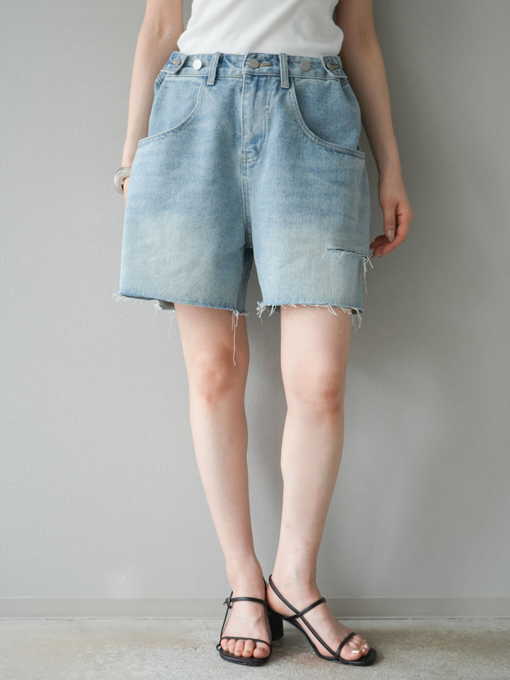 【預購】寬鬆半身牛仔褲/淺藍