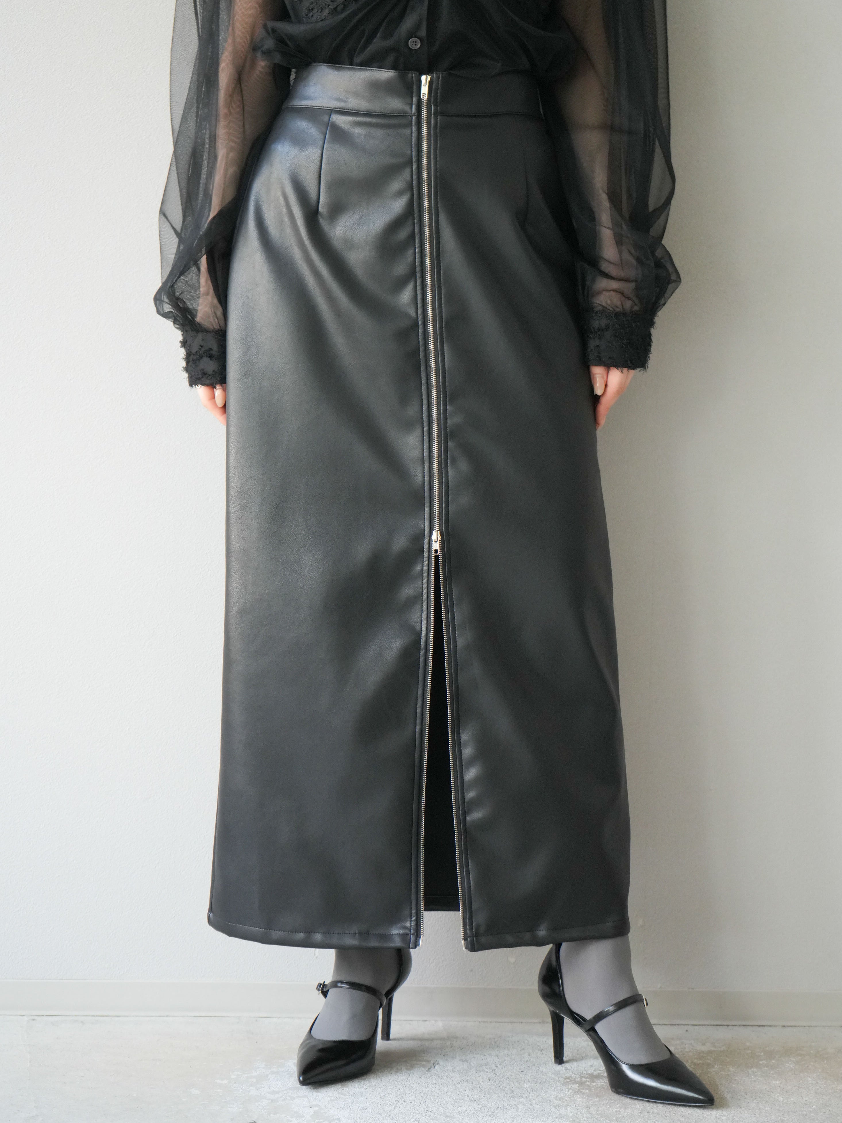 MADISONBLUE ブラック レザー タイトスカート 2025年最新】MADISON BLUE カラー：ブラック系 タイトスカートの