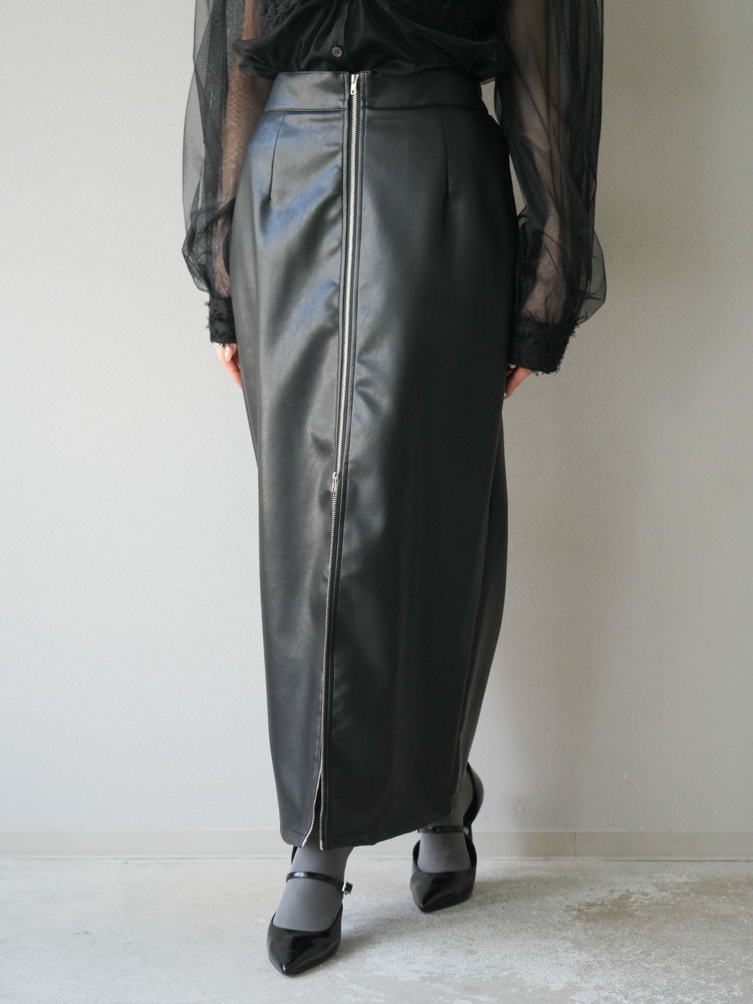 [予約]フェイクレザーZIPタイトスカート/ブラック