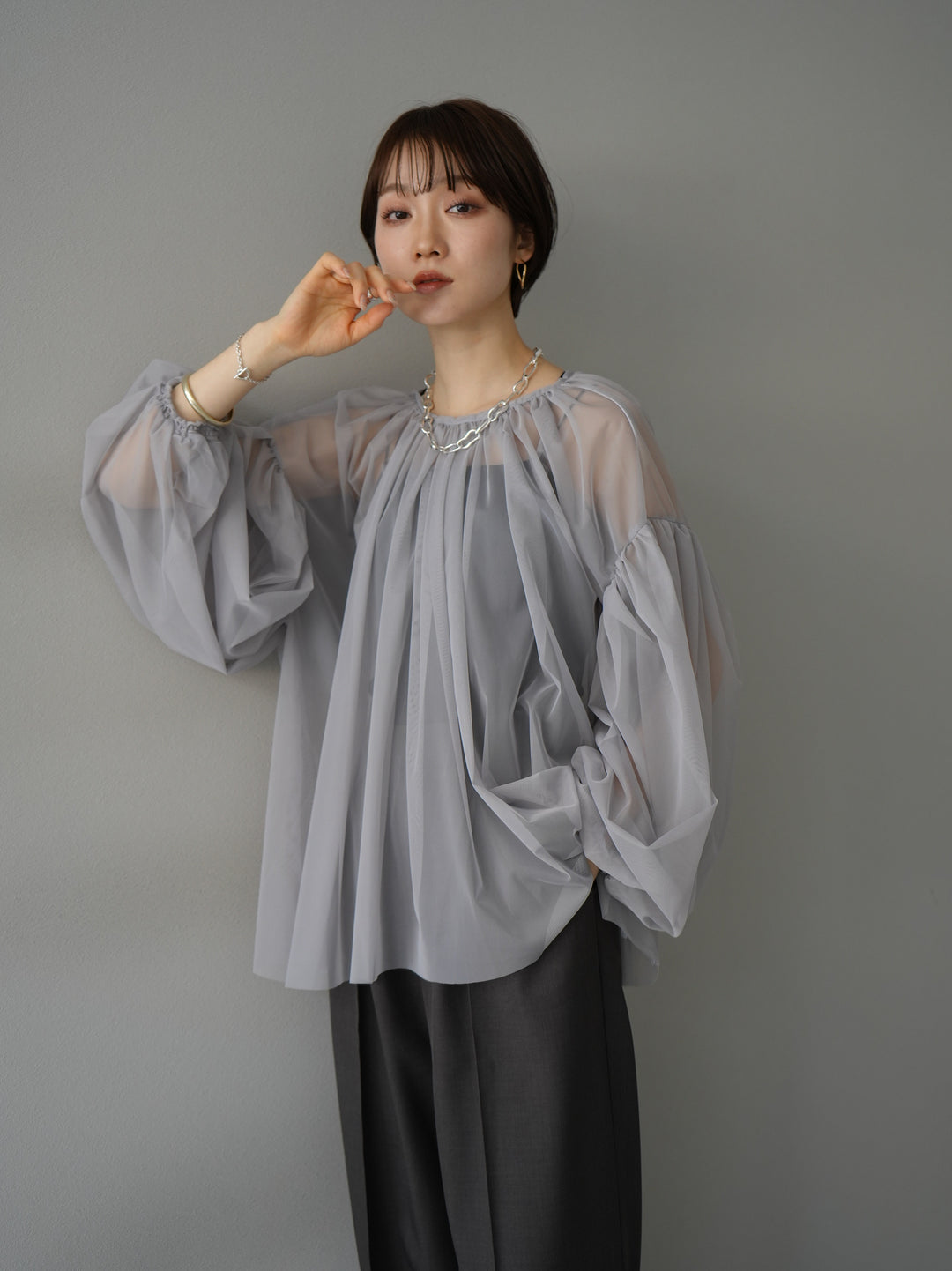 [SET] Tulle gathered blouse + wide pants with design tuck (2set)