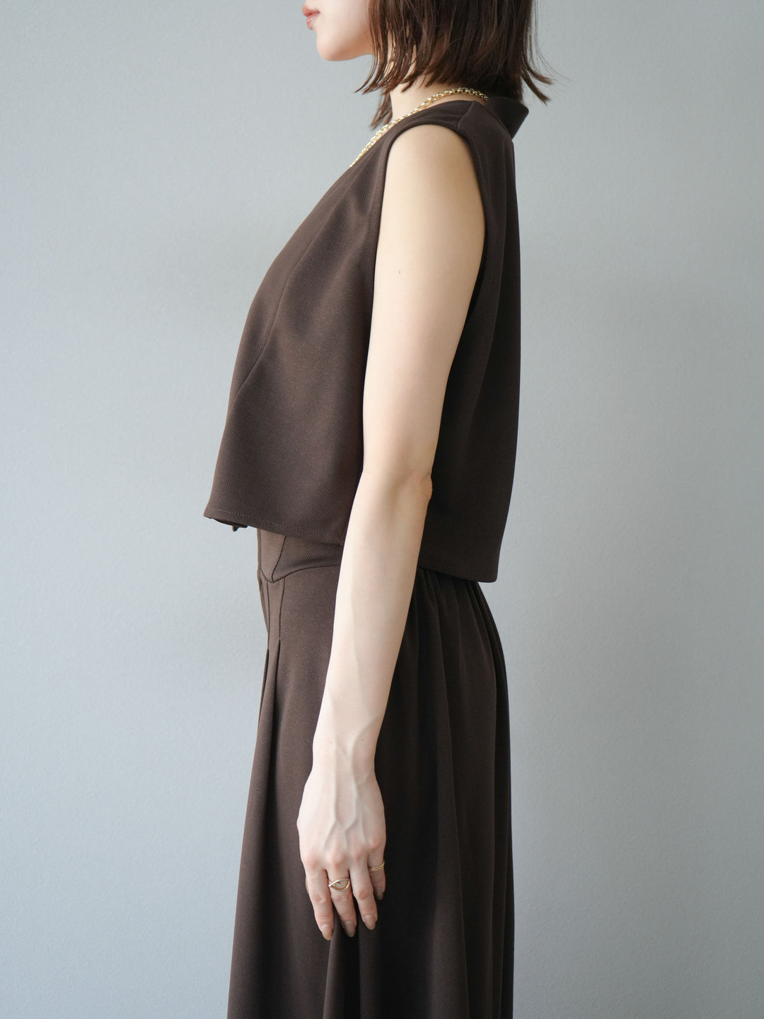 [予約]ポンチノーカラーベスト/ブラウン