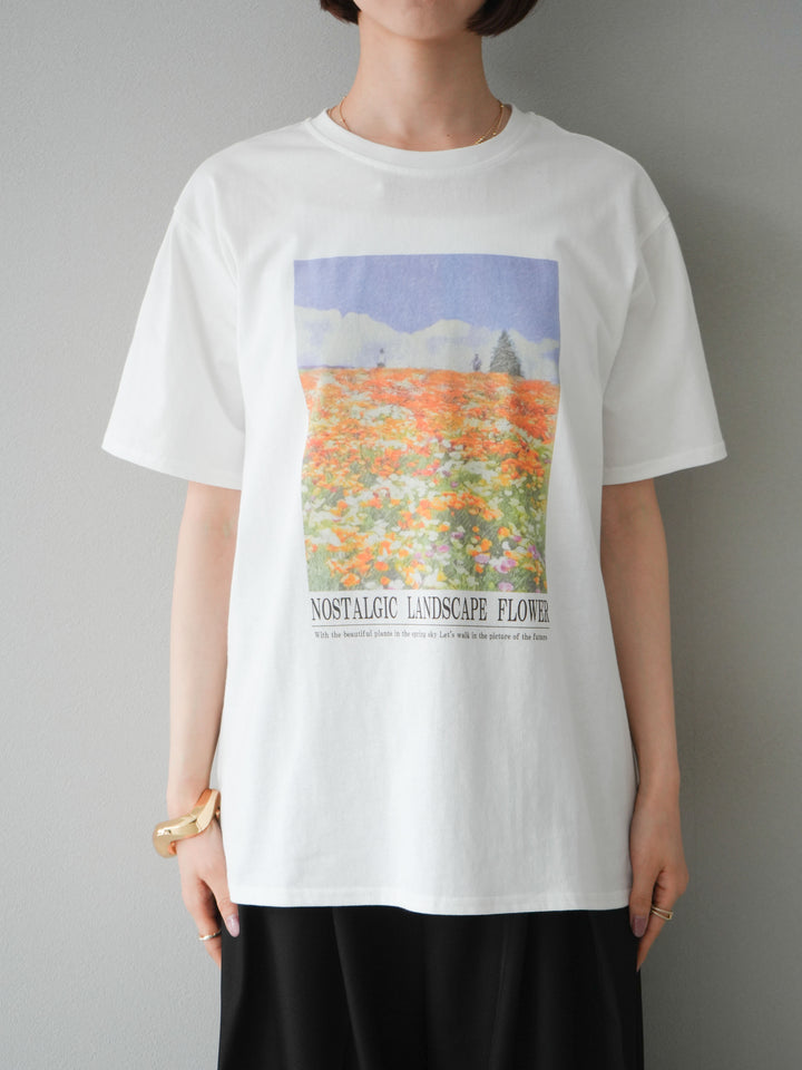 【預購】花朵照片T卹/米白色