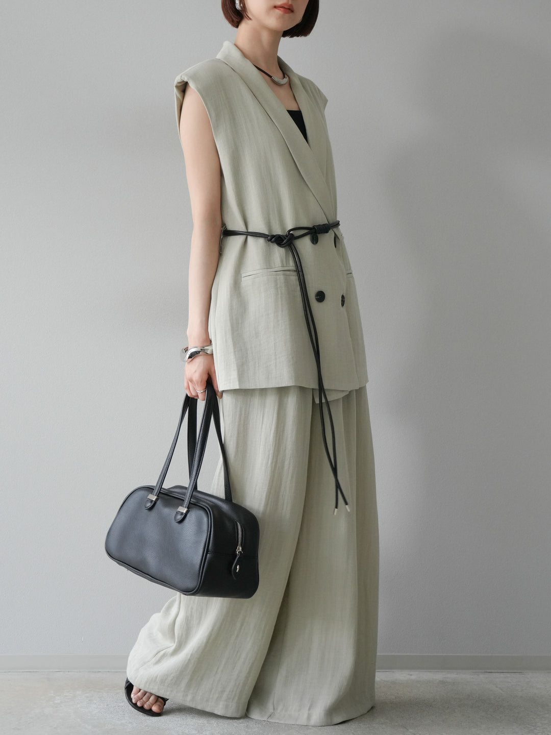 [SET]リネンタッチベルト付ジレ＆パンツSET UP+選べるアクセセット(2set)