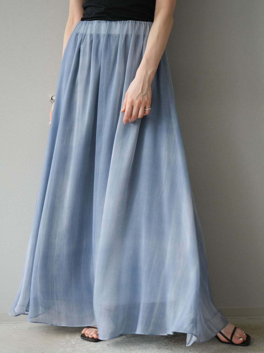 [予約]ニュアンスシアーフレアスカート/ブルー