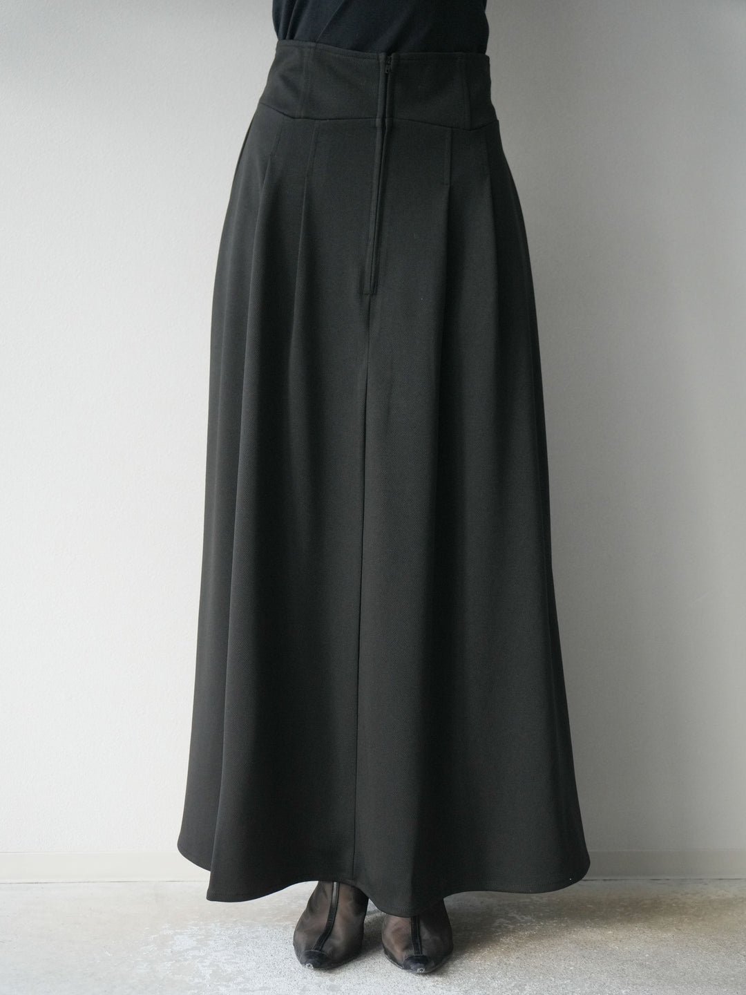 [予約]ポンチフロントZIPフレアロングスカート/ブラック