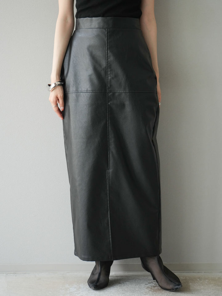 [予約]フェイクレザーフロントスリットスカート/ブラック