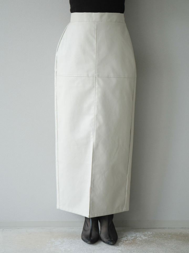 [予約]フェイクレザーフロントスリットスカート/エクリュ