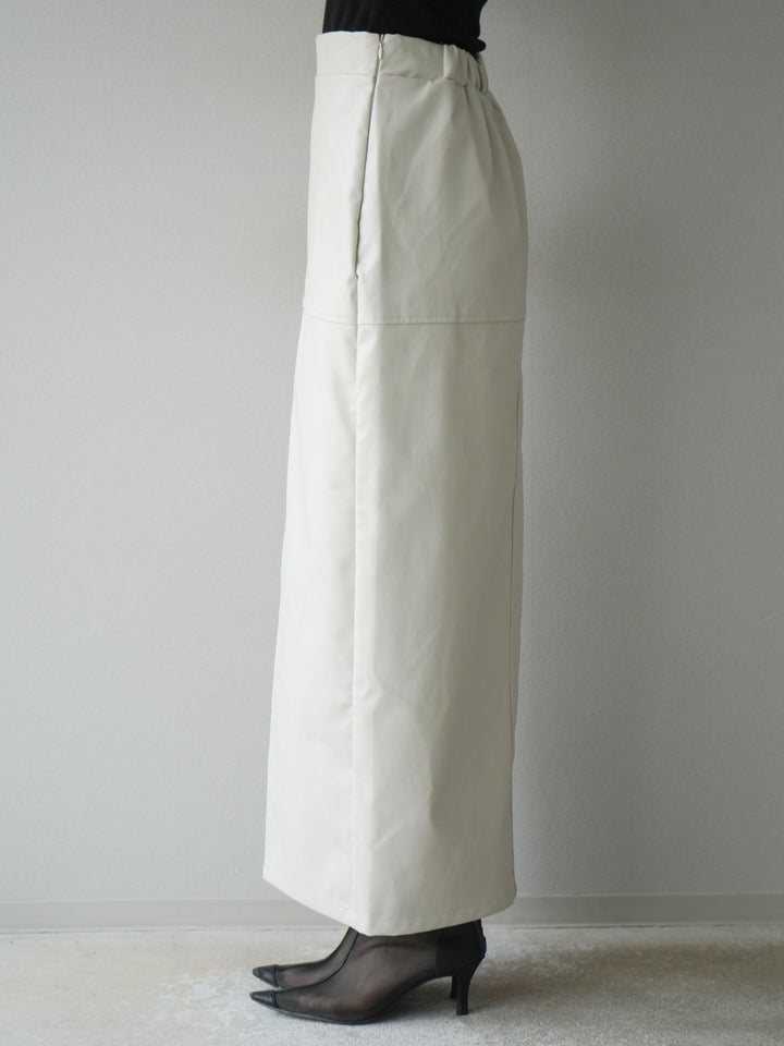 [予約]フェイクレザーフロントスリットスカート/エクリュ