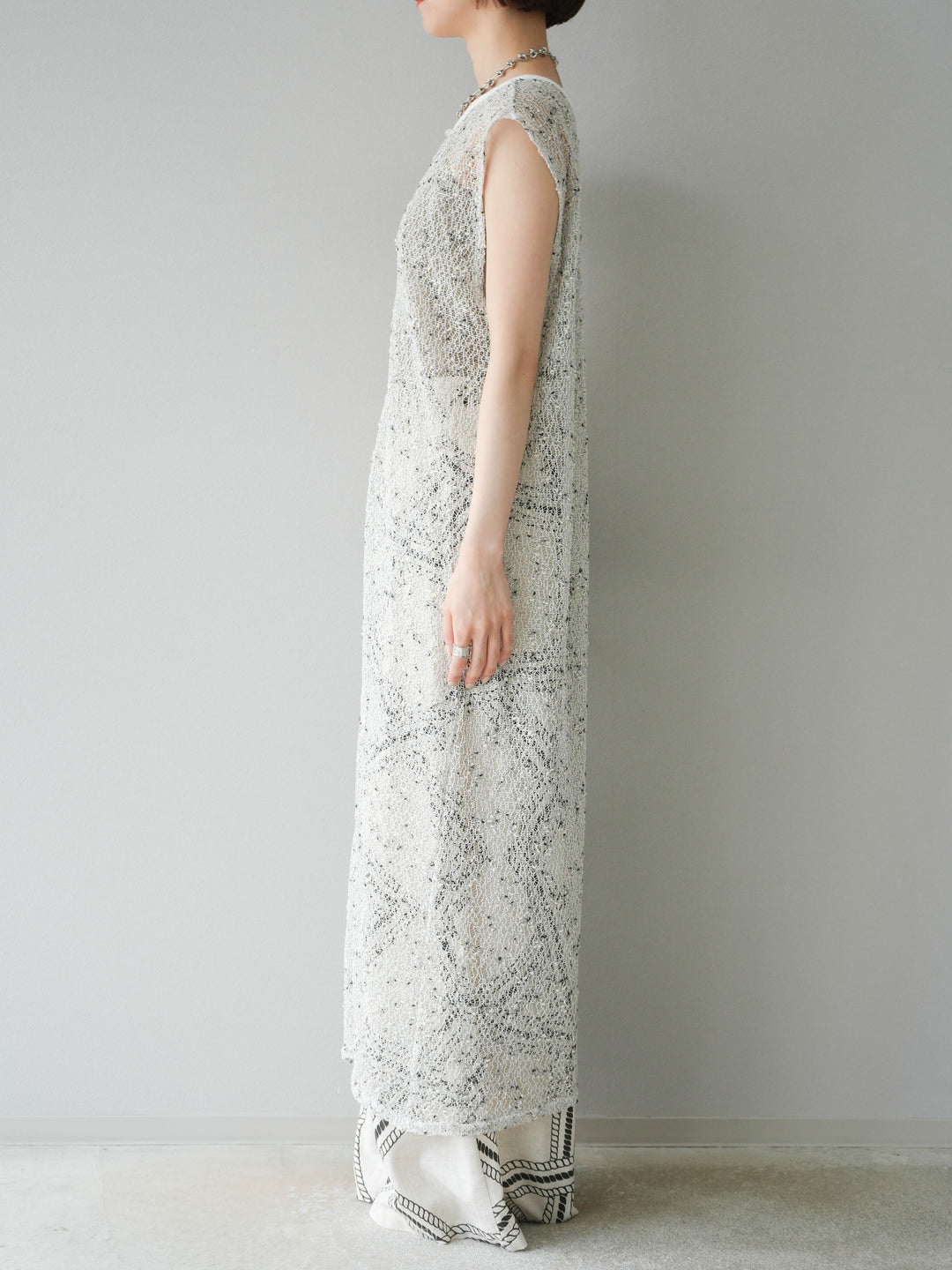 [預訂] 2WAY 棉絨網眼連身裙/米白色