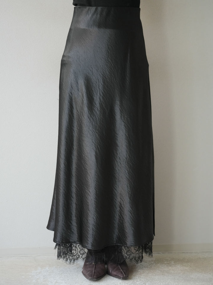 [予約]裾レースサテンナロースカート/ブラック