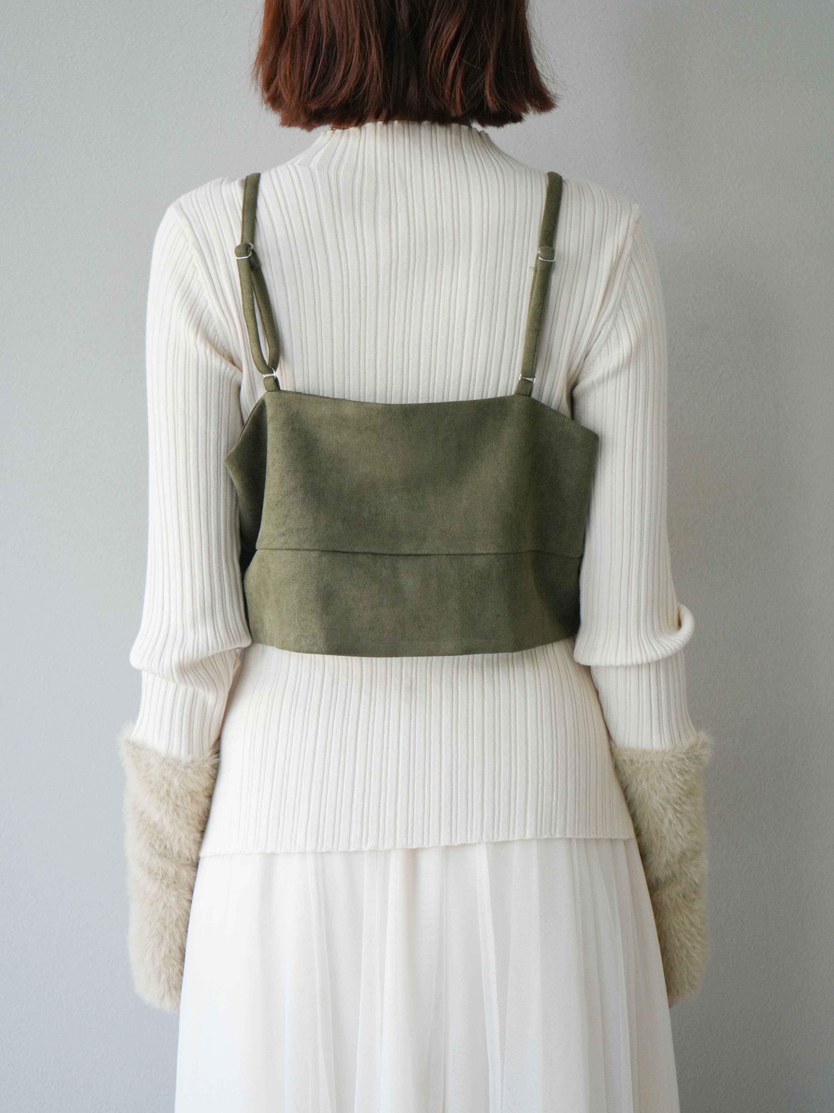 予約]スウェードビスチェ/カーキ – Lumier