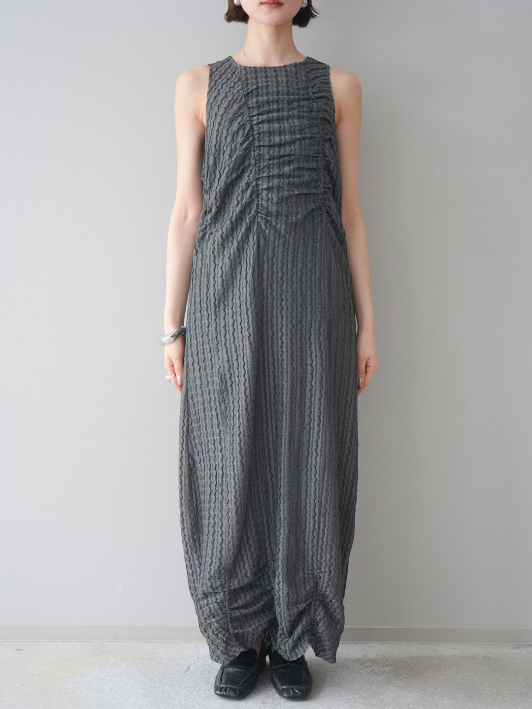 [予約]シャーリングジャガードノースリーブワンピース/gray