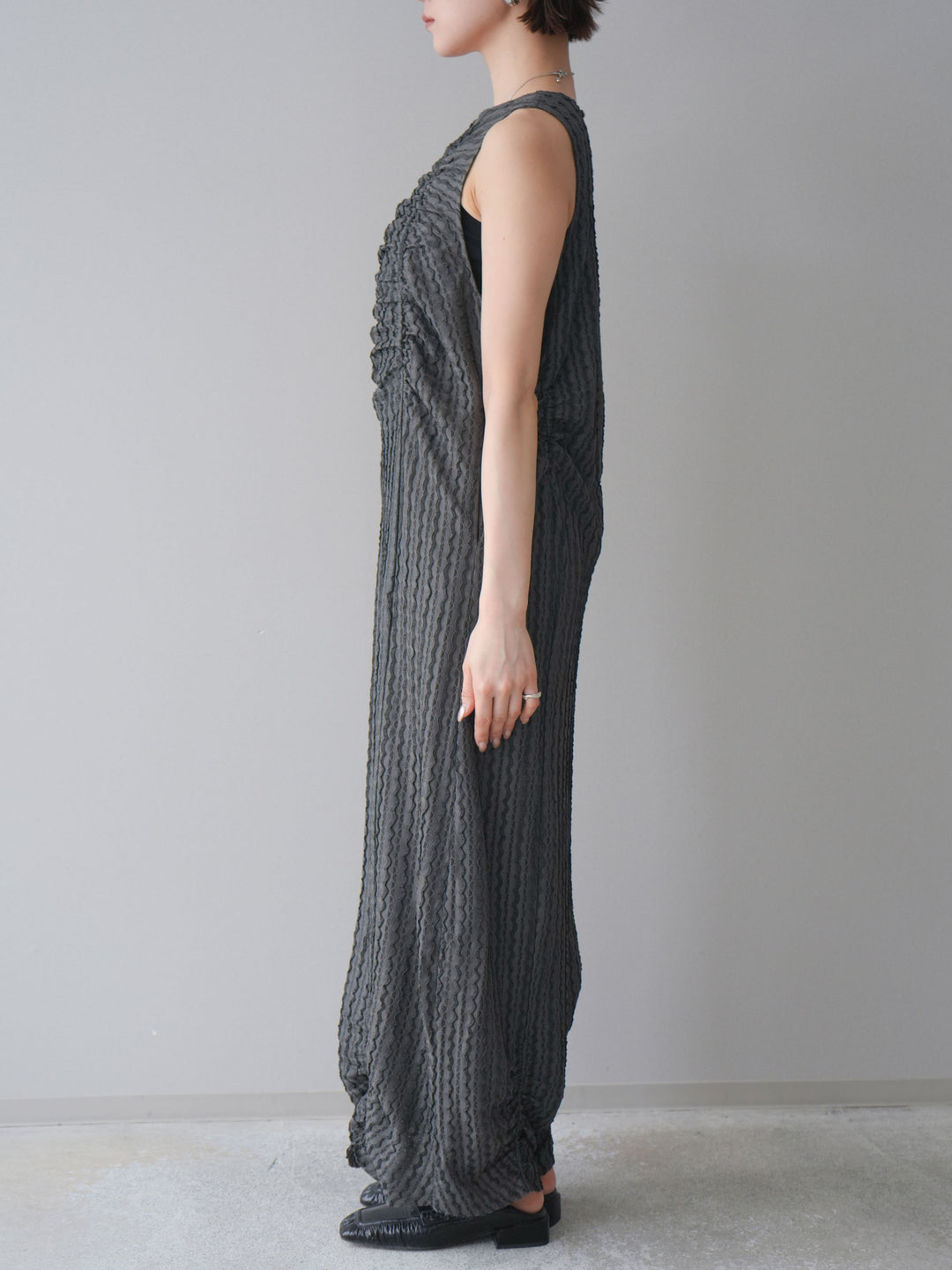 [予約]シャーリングジャガードノースリーブワンピース/gray