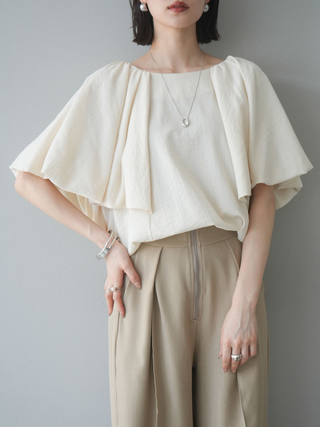 [套裝] 燈籠袖褶襉設計襯衫 + 可選配件套裝（2 套）