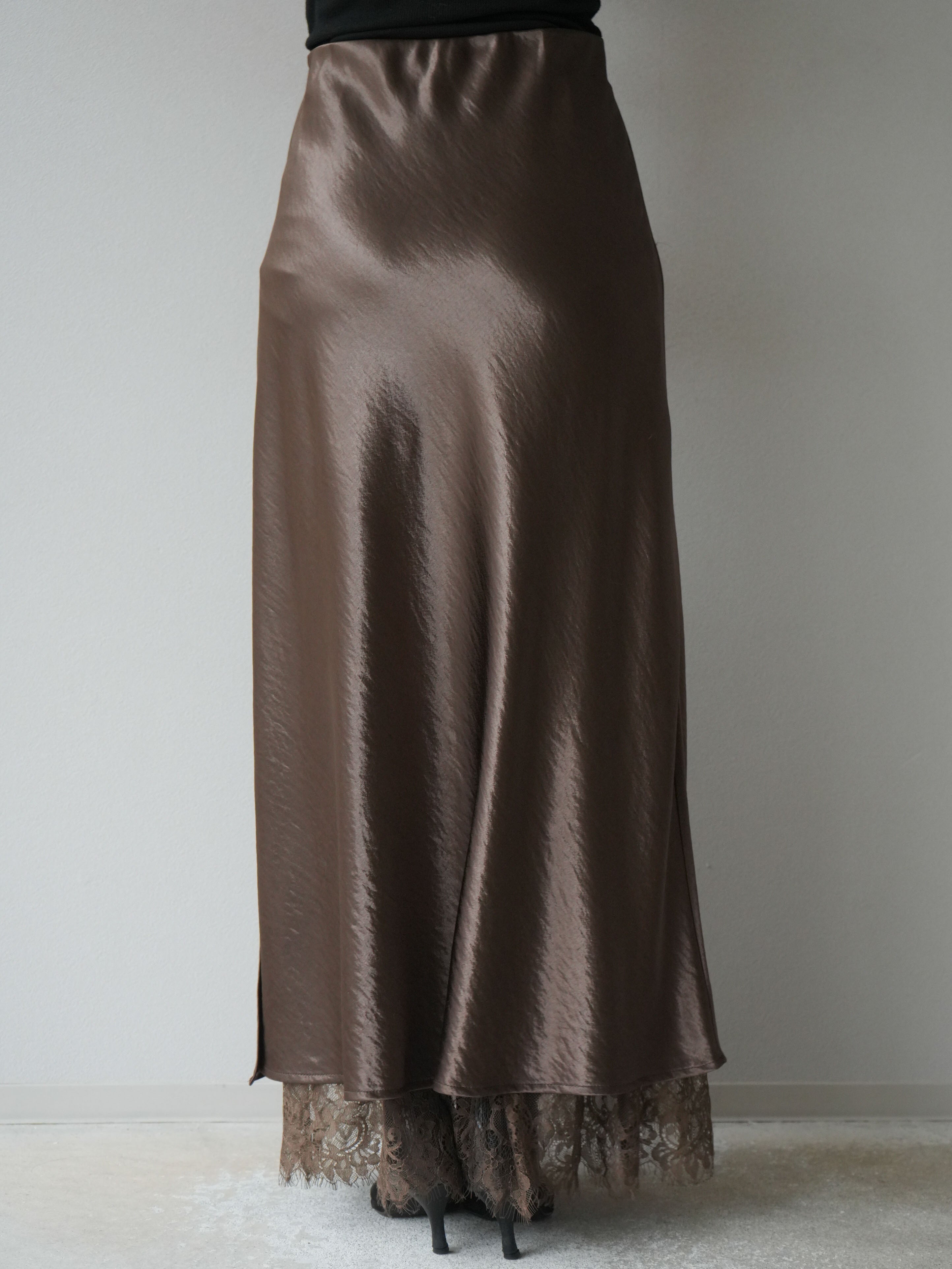 予約]裾レースサテンナロースカート/ブラウン – Lumier