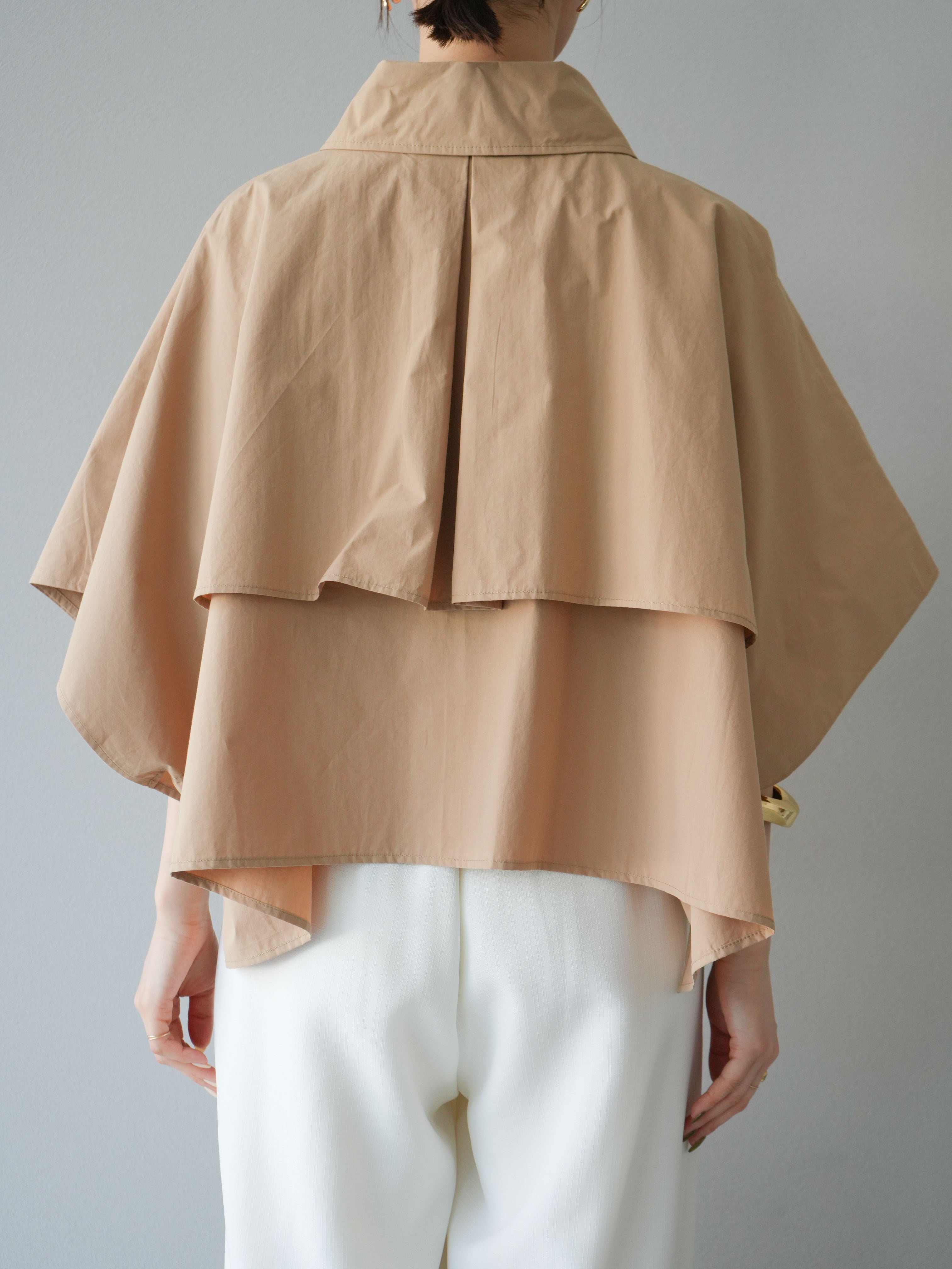 予約]ポンチョショートシャツ/ベージュ – Lumier
