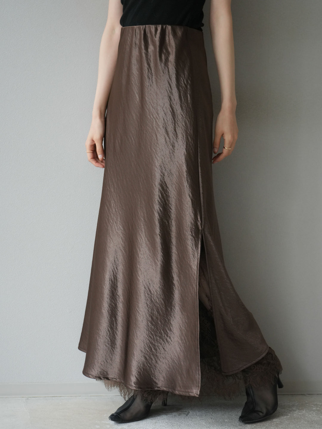 [予約]裾レースサテンナロースカート/ブラウン