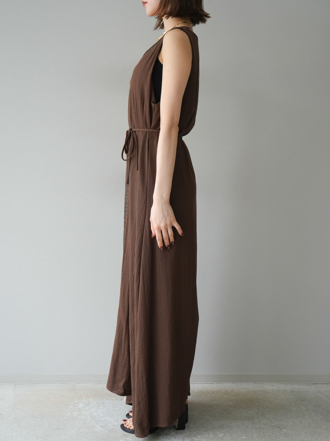 [予約]刺繍Vネックワンピース/ブラウン