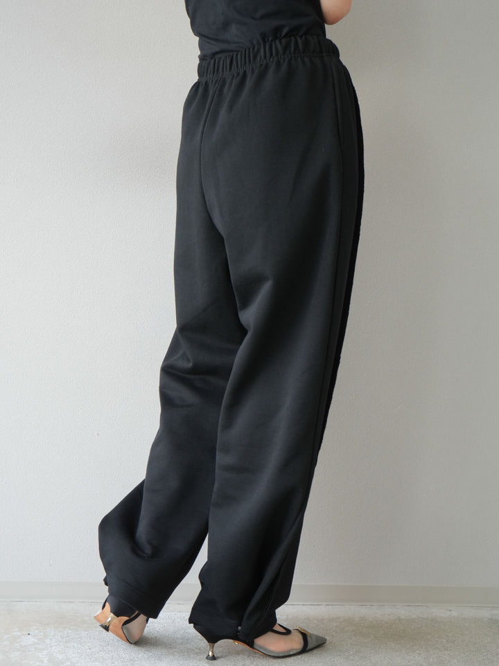 [預購] 2-Way Design 運動褲/黑色