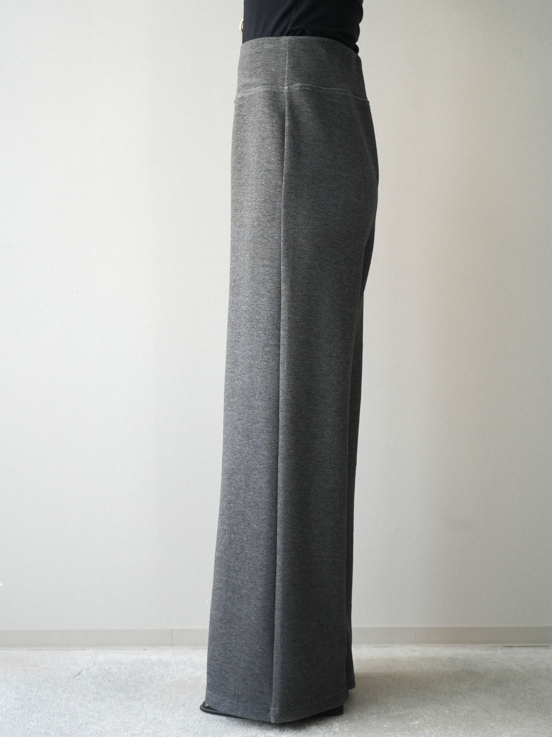 [予約]イージーポンチワイドパンツ/charcoal