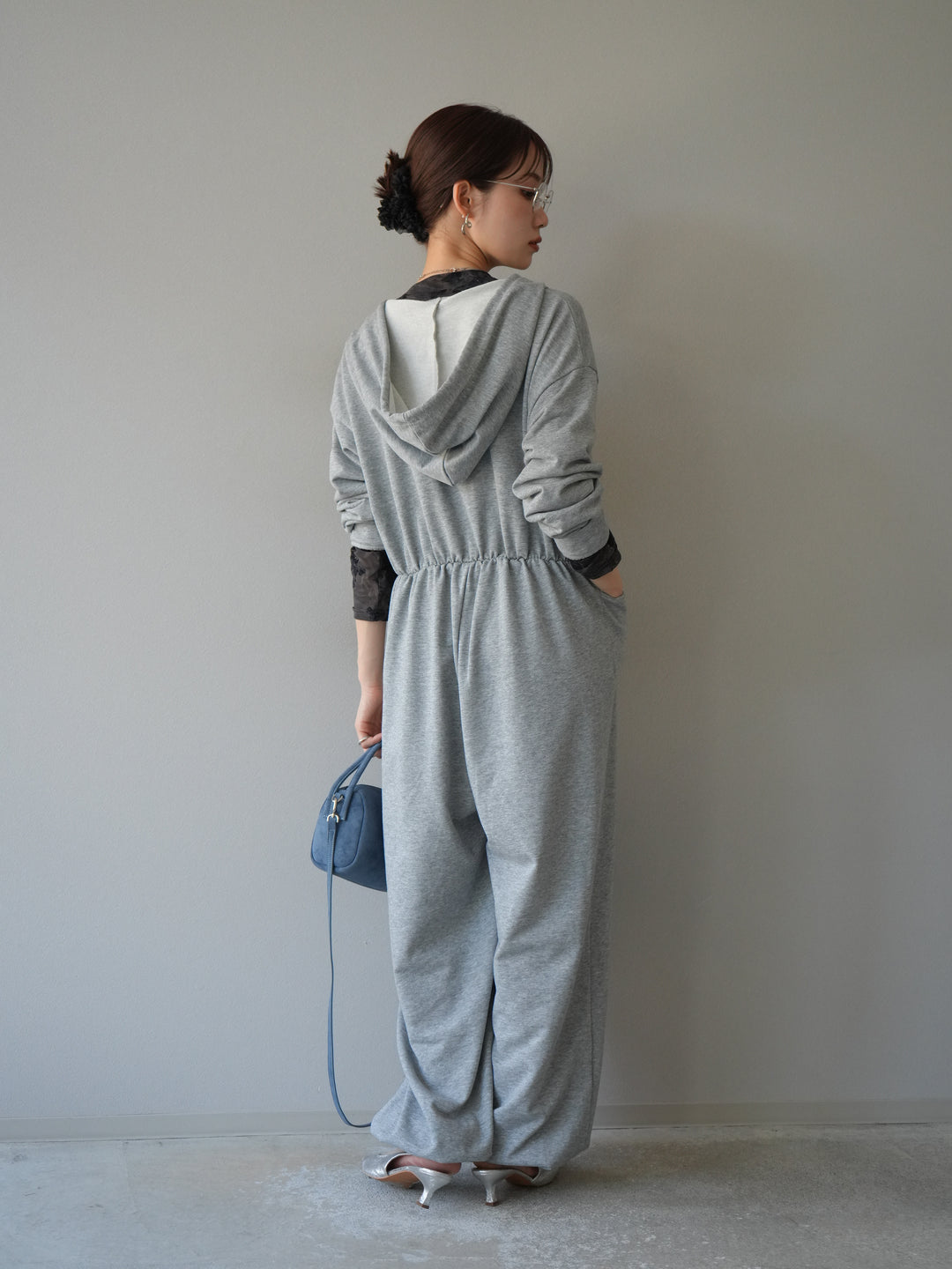 [予約]ミニ裏毛フーディージャンプスーツ/チャコールグレー