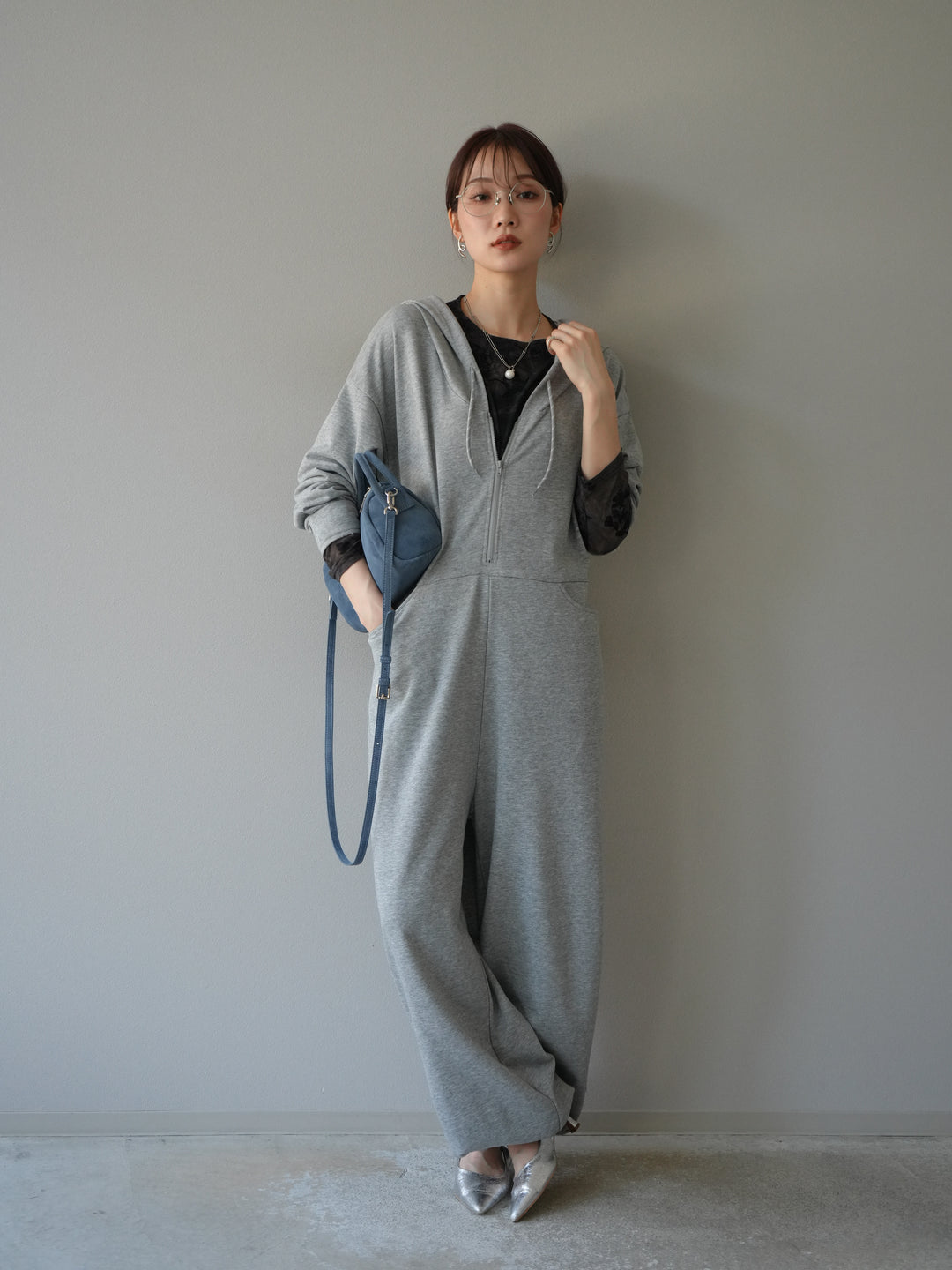 [予約]ミニ裏毛フーディージャンプスーツ/チャコールグレー