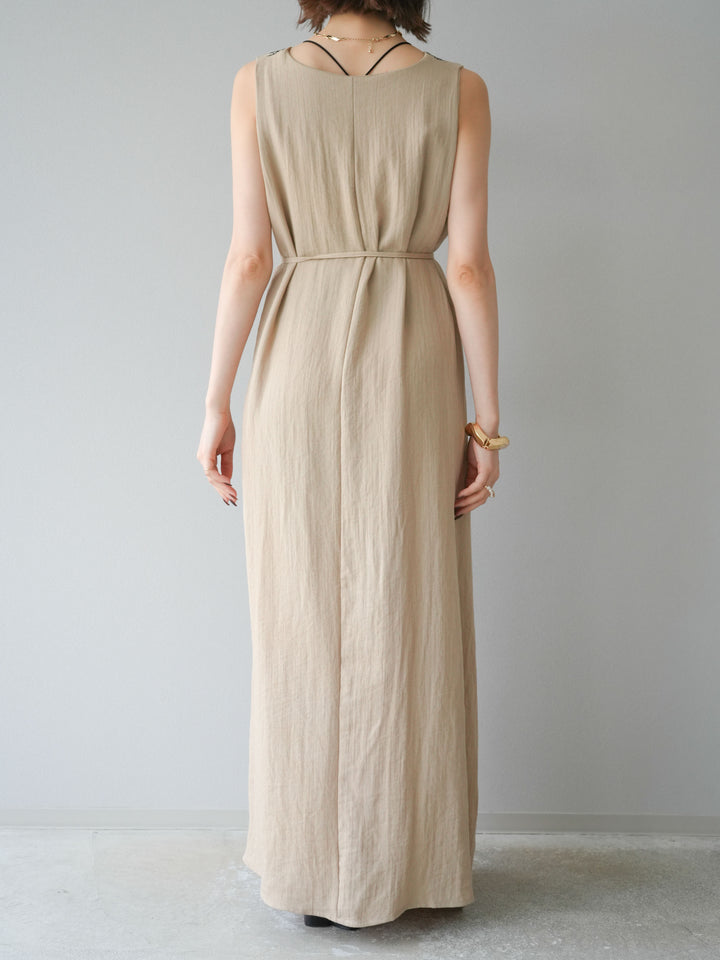 【預購】刺繡V領洋裝/米色