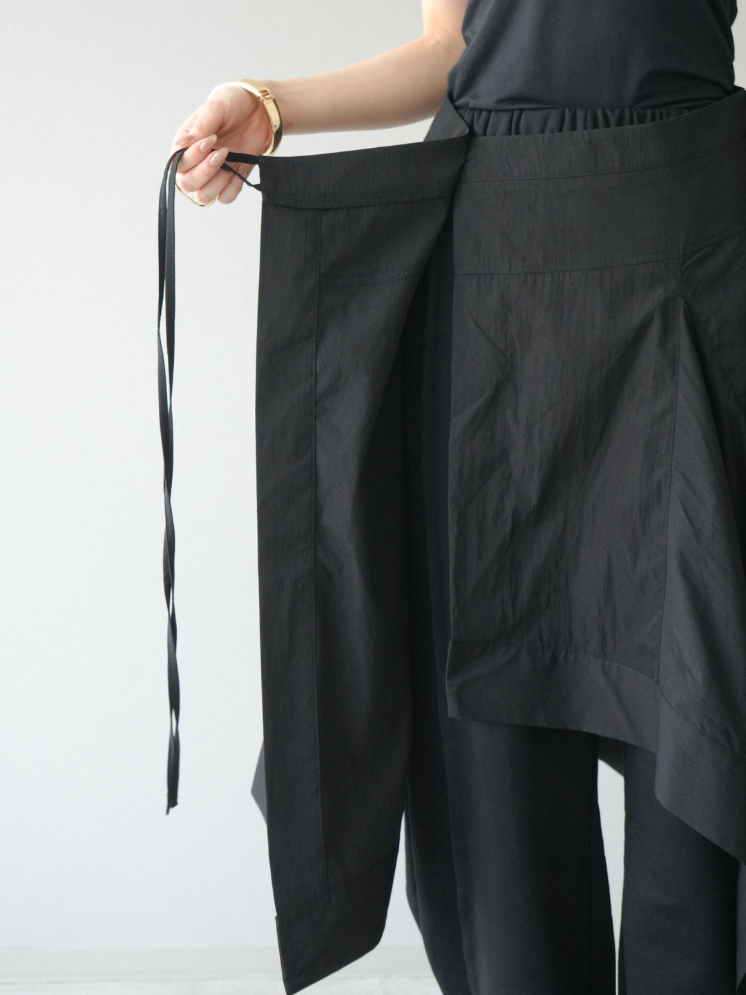 [予約]アシンメトリーレイヤードスカート/ブラック