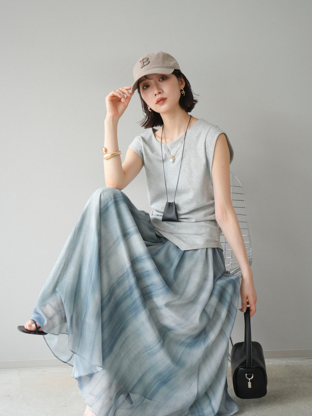 [予約]サイドギャザーTシャツ＆巾着レザーネックレスSET /グレー