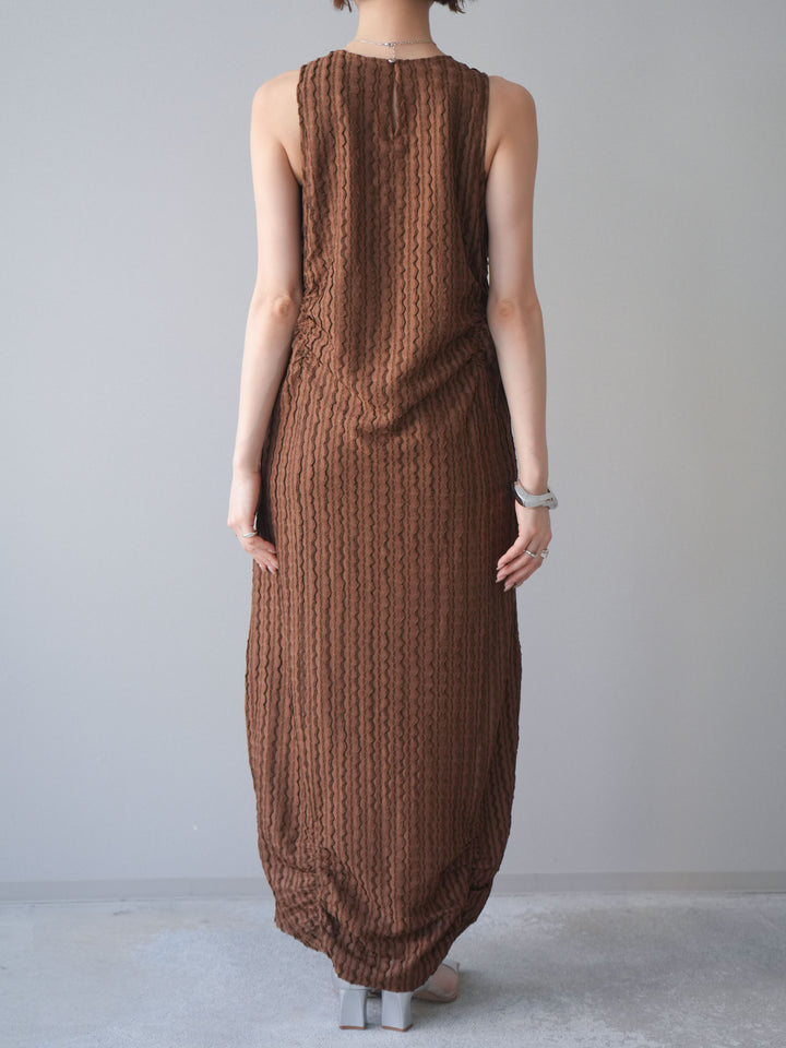 [予約]シャーリングジャガードノースリーブワンピース/brown