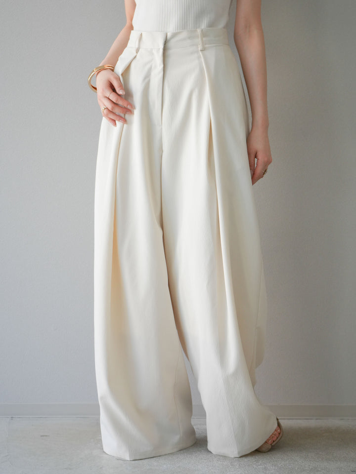 [預購] 縐雪紡褶皺寬褲/象牙白