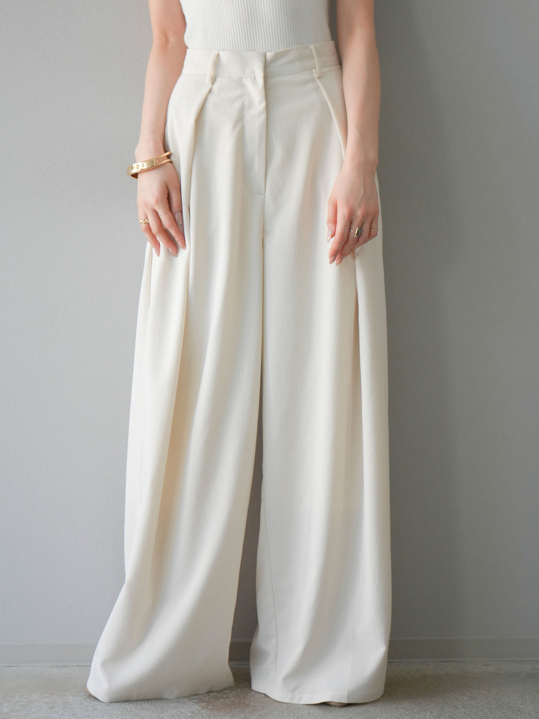 [預購] 縐雪紡褶皺寬褲/象牙白