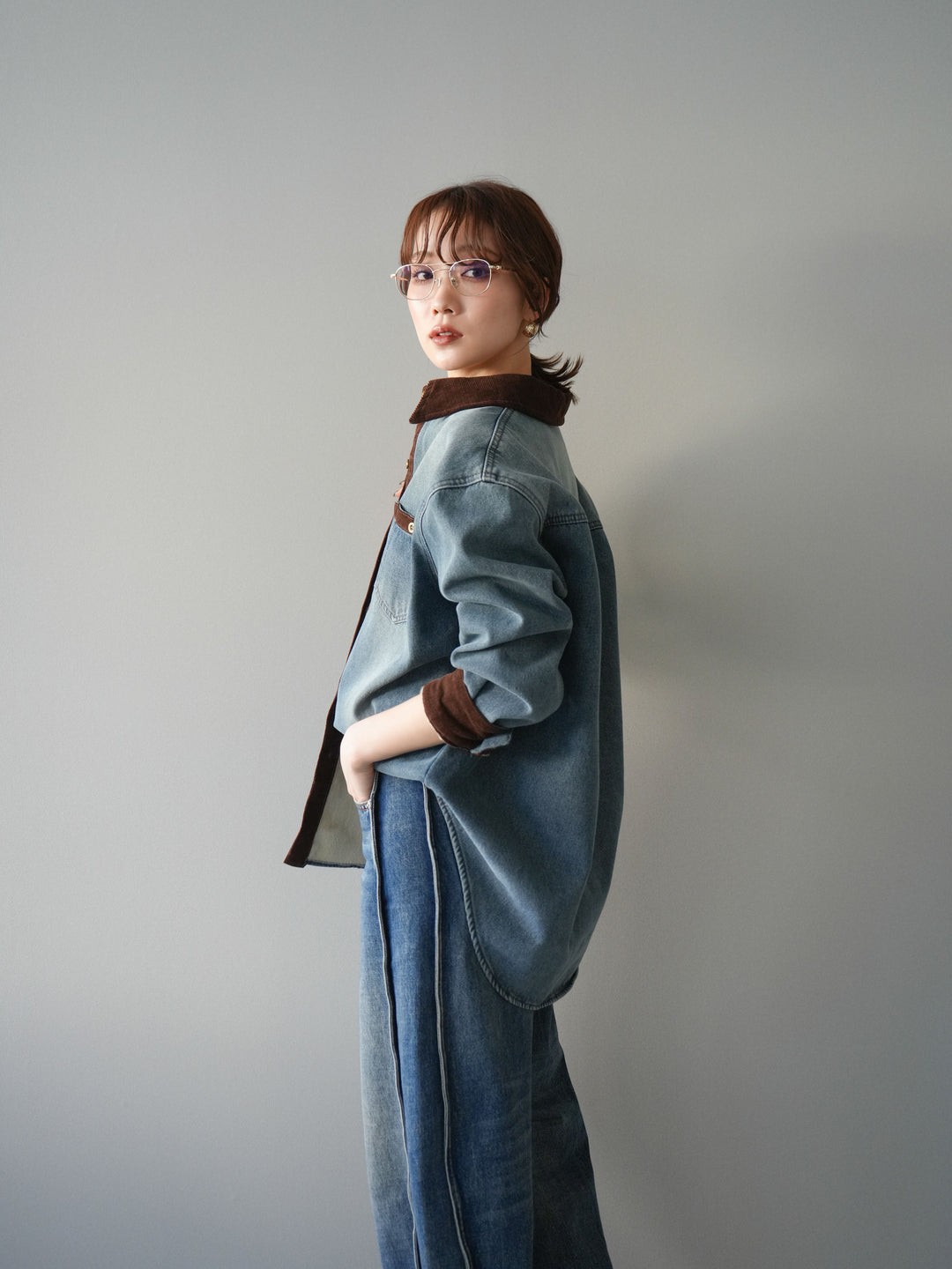 [予約]裏起毛コーデュロイ襟デニムシャツジャケット/ blue