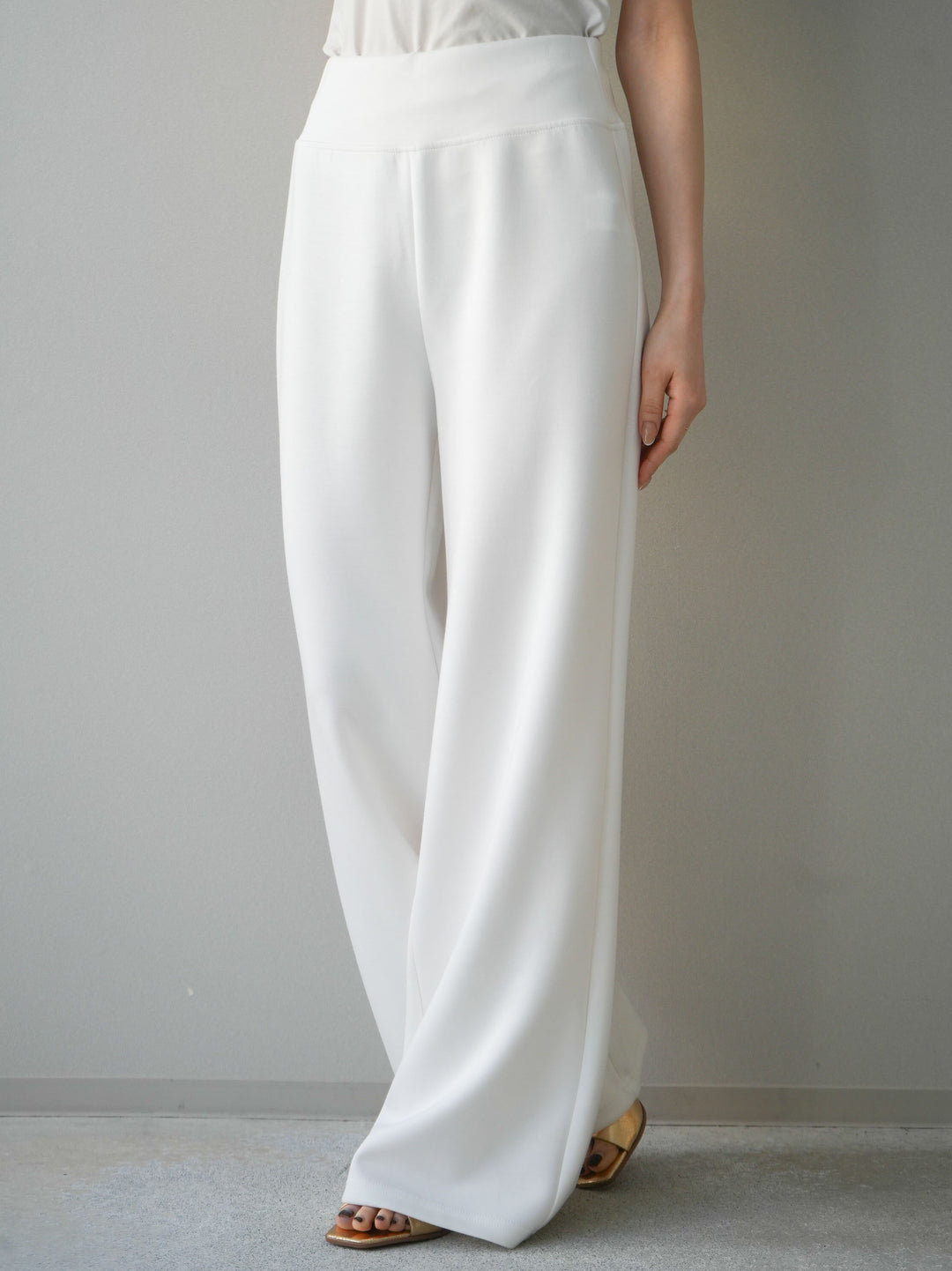 [予約]イージーポンチワイドパンツ/white