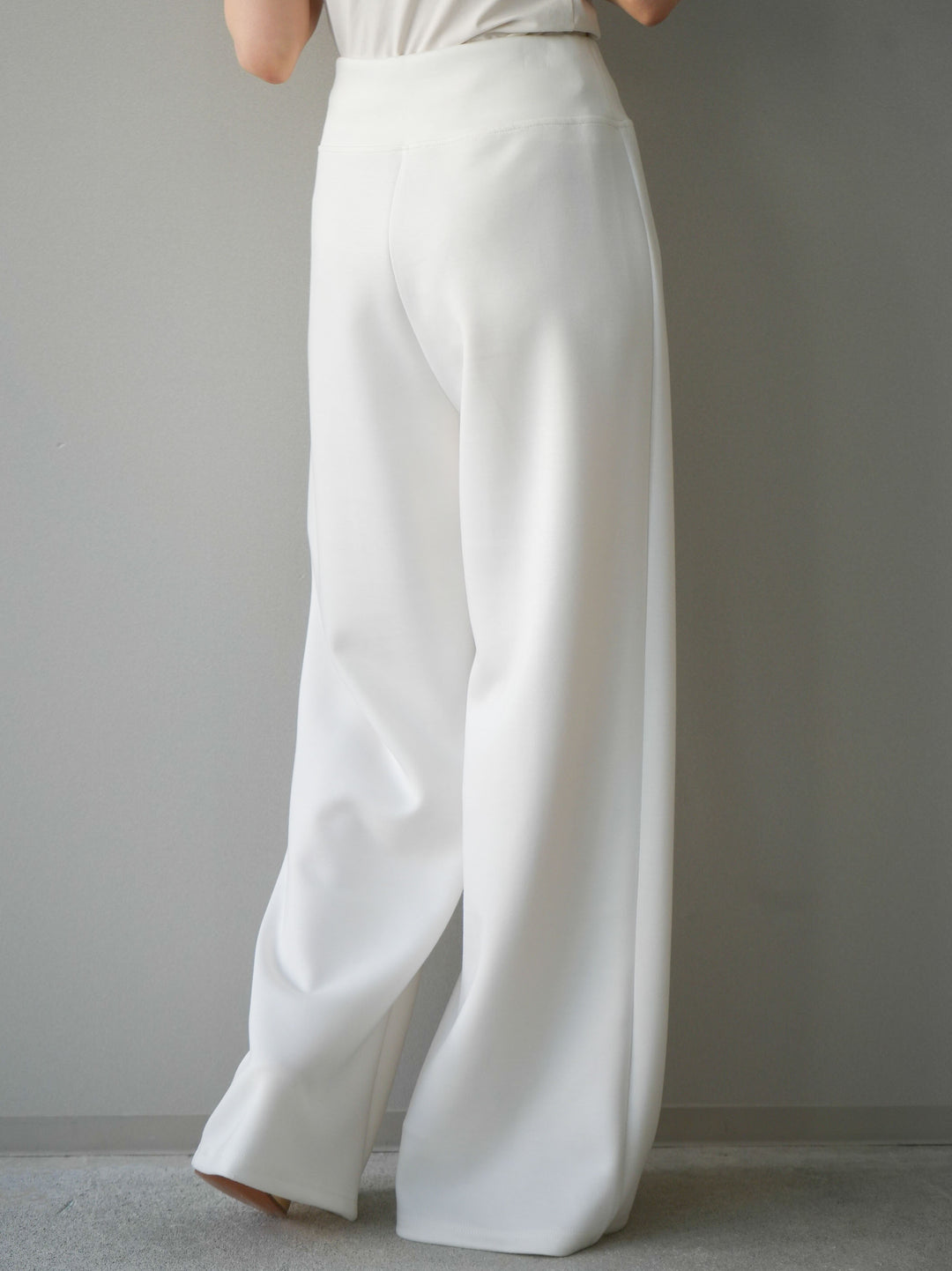 [予約]イージーポンチワイドパンツ/white