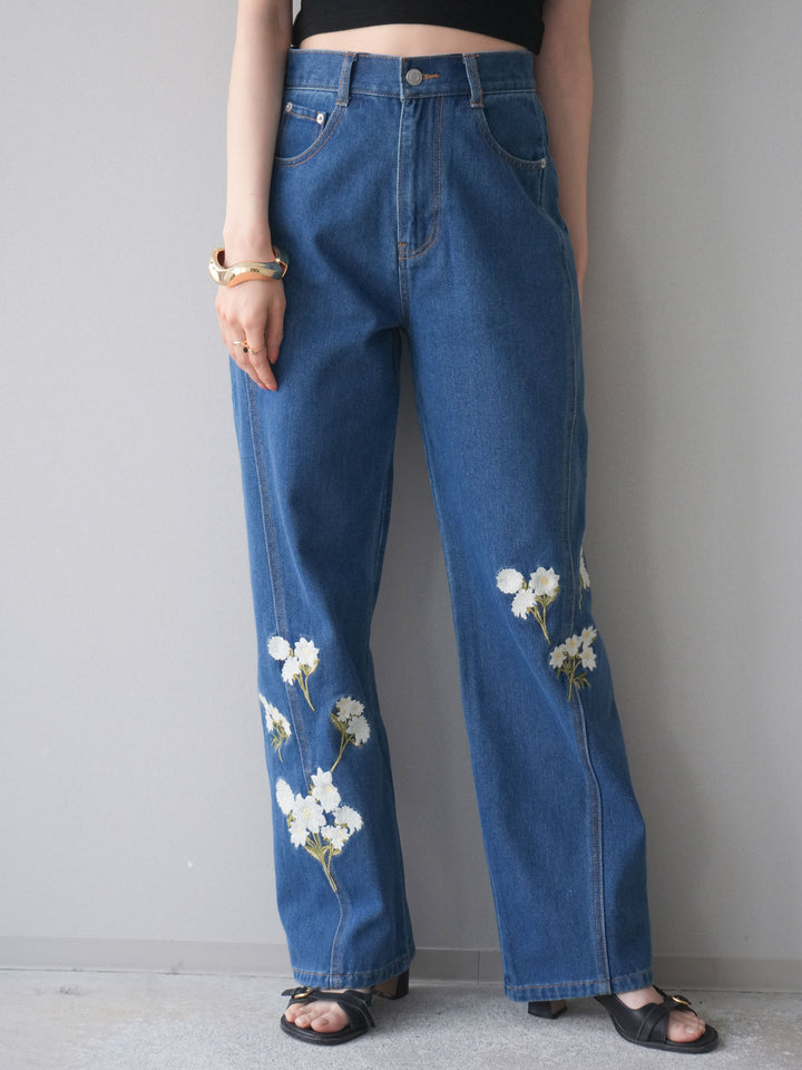 [予約]フラワー刺繍ストレートデニム/indigo