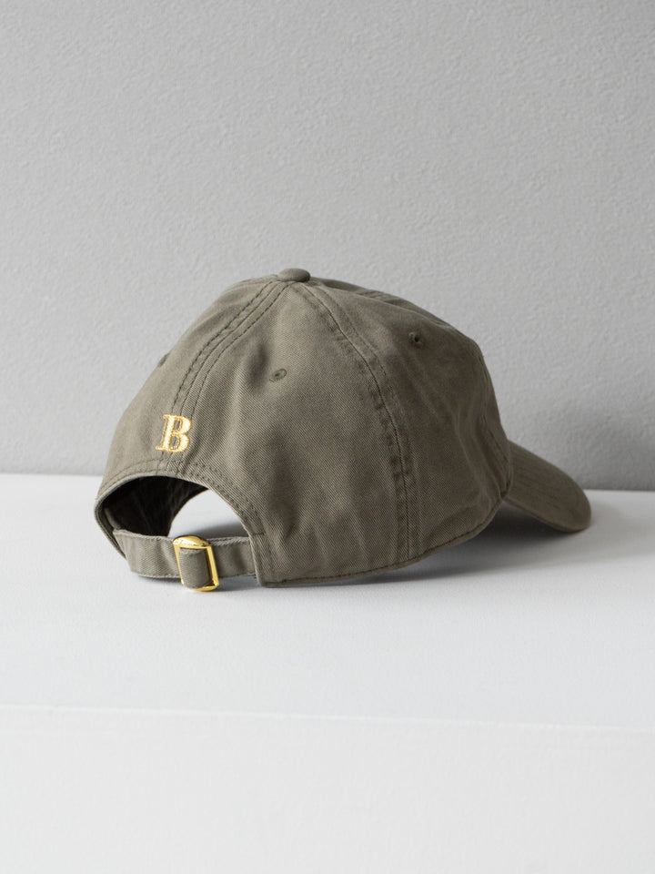 【預購】B字刺繡棒球帽/卡其色