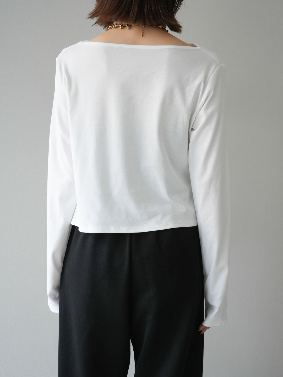 [予約]ドレープデザインカットソー/オフ