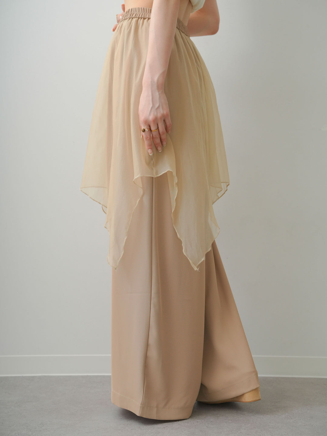 [予約]シアードッキングリラックスドレープイージーパンツ/beige