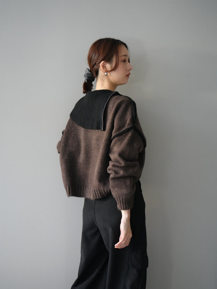 [予約]ZIPハイネックバイカラーニットプルオーバー/brown