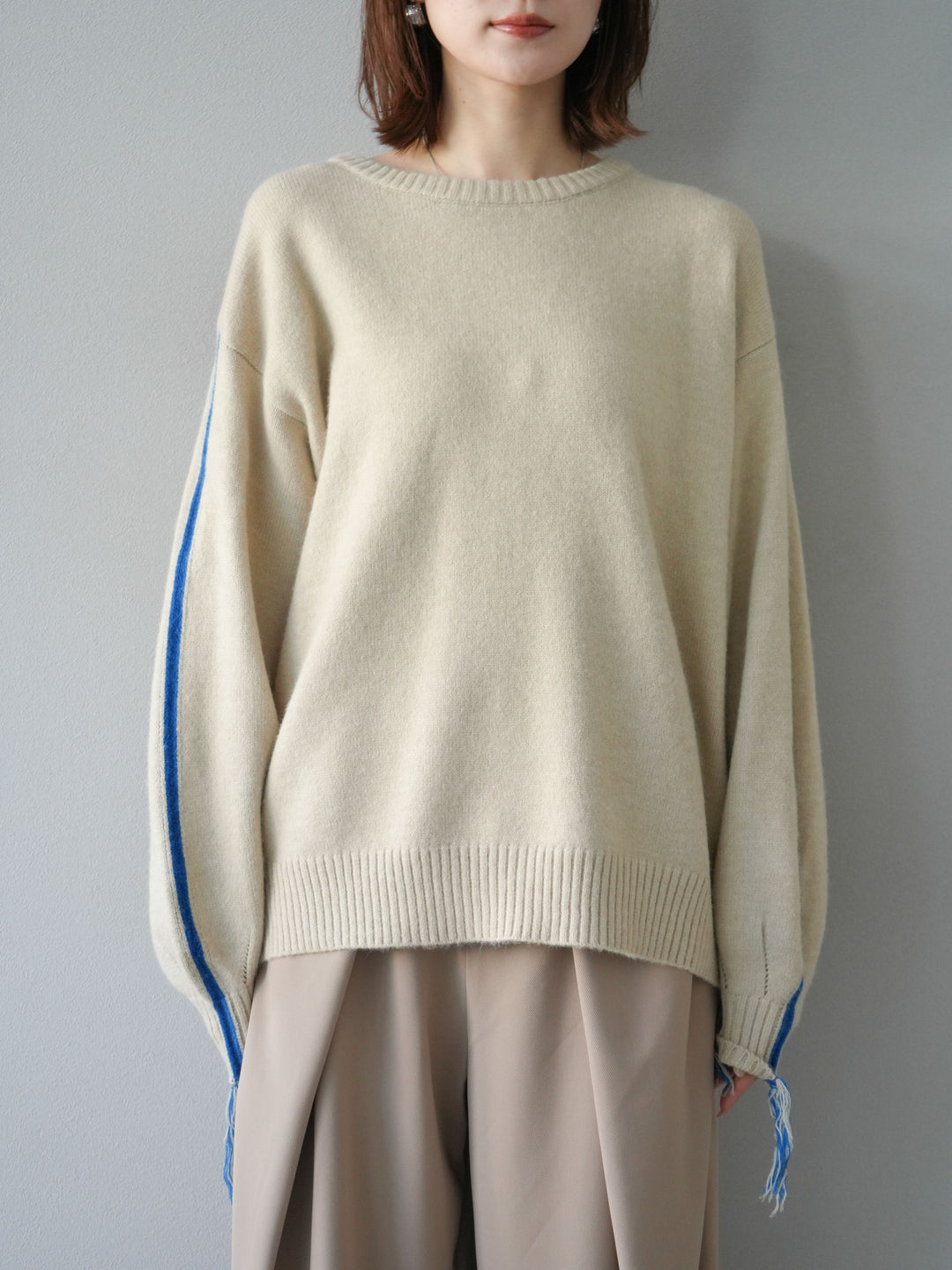 [予約]配色ステッチフリンジニットプルオーバー /アイボリー