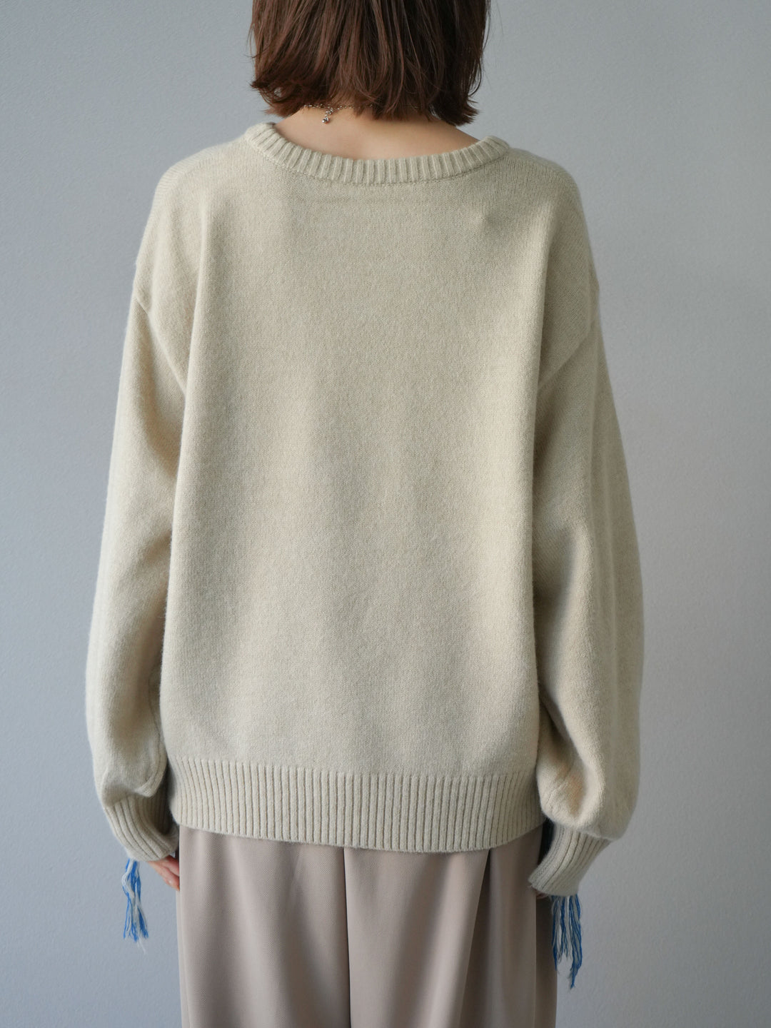 [予約]配色ステッチフリンジニットプルオーバー /アイボリー