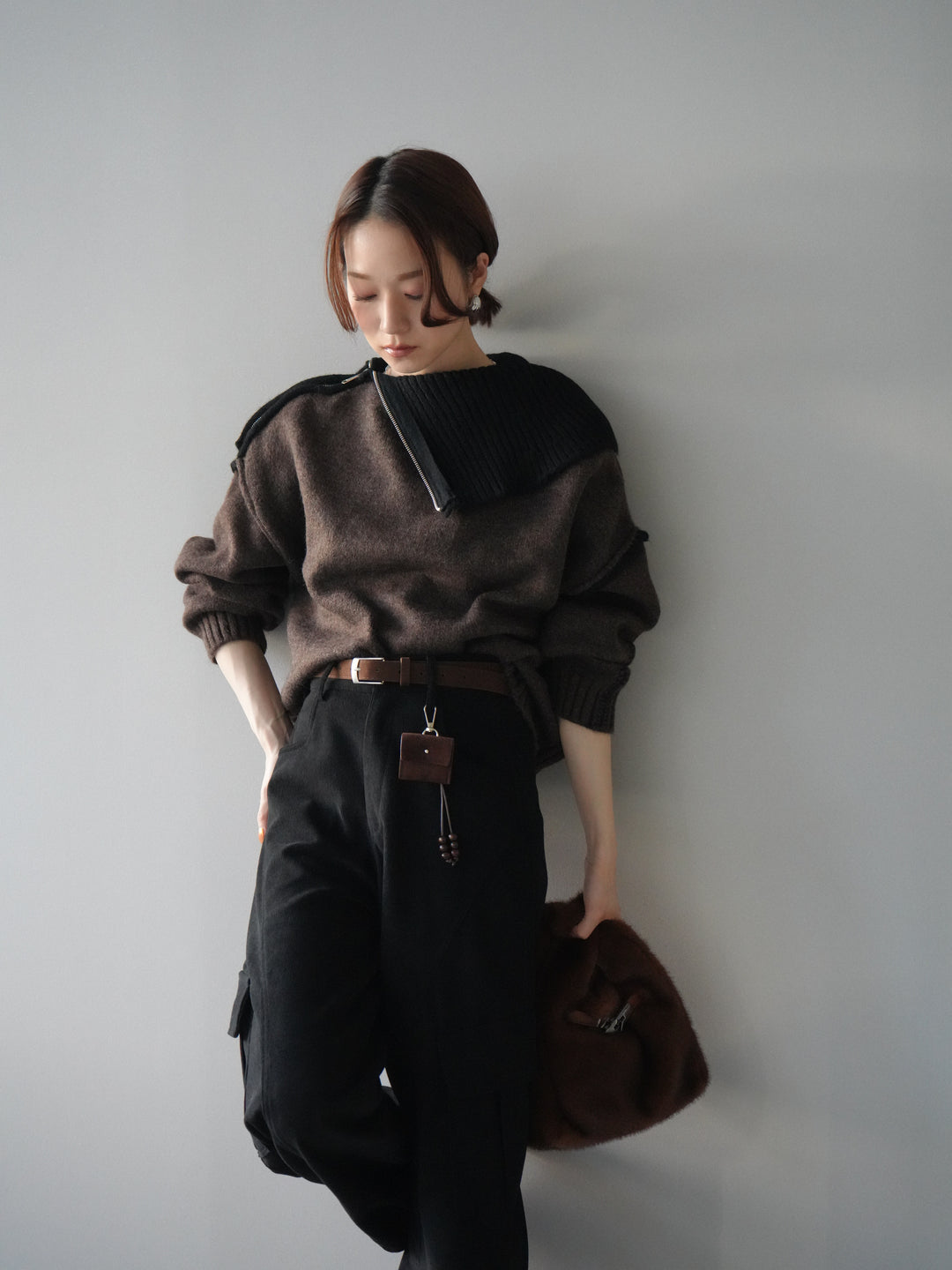 [予約]ZIPハイネックバイカラーニットプルオーバー/brown