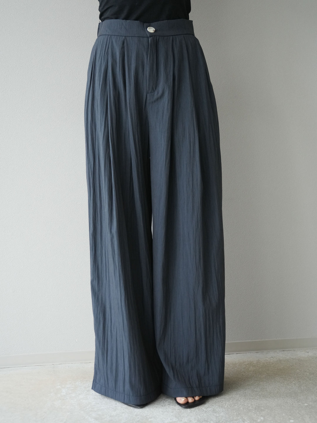 [SET] 不對稱套頭衫＆寬褲 SET UP（2套）