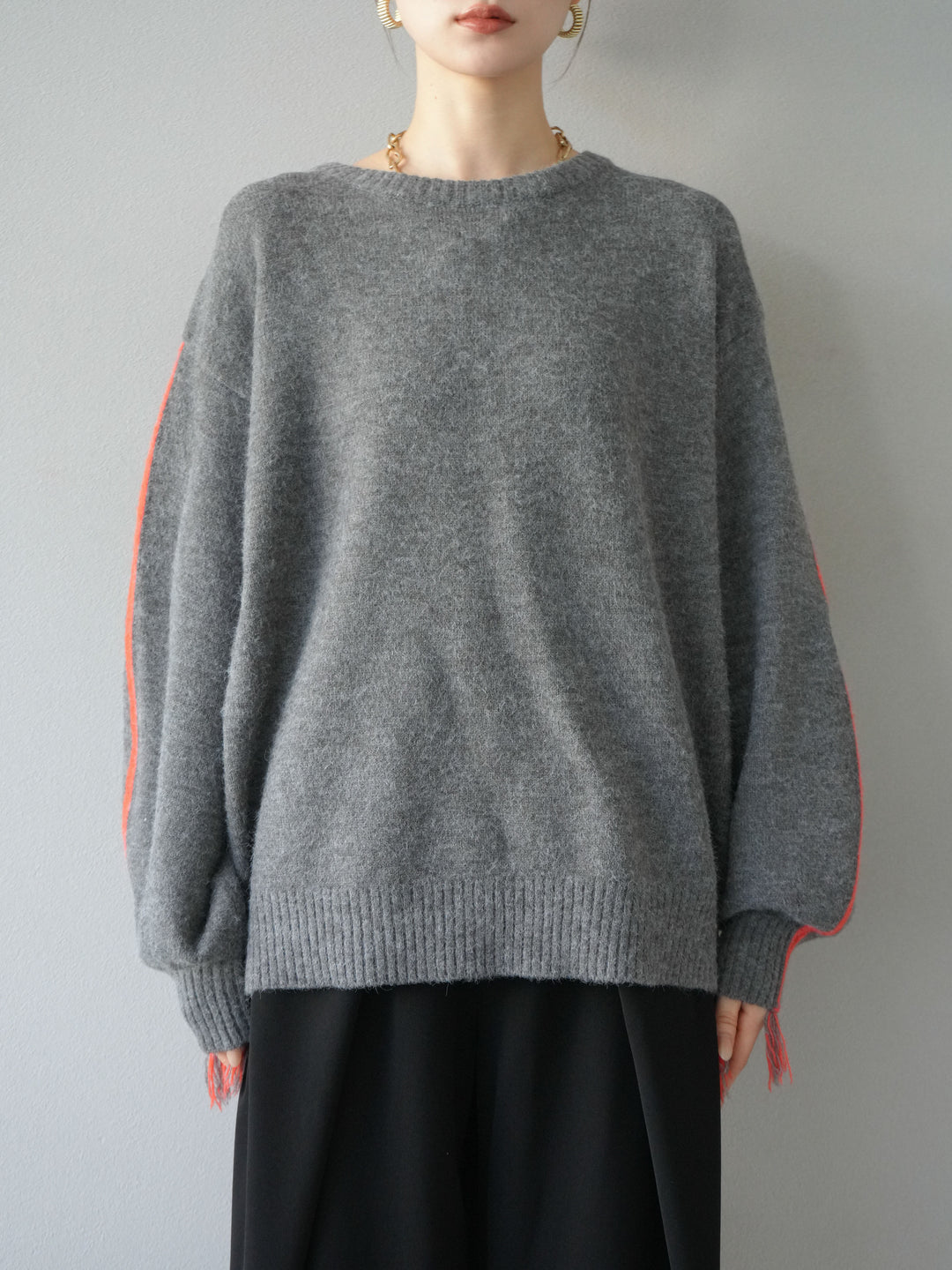 [予約]配色ステッチフリンジニットプルオーバー /チャコール