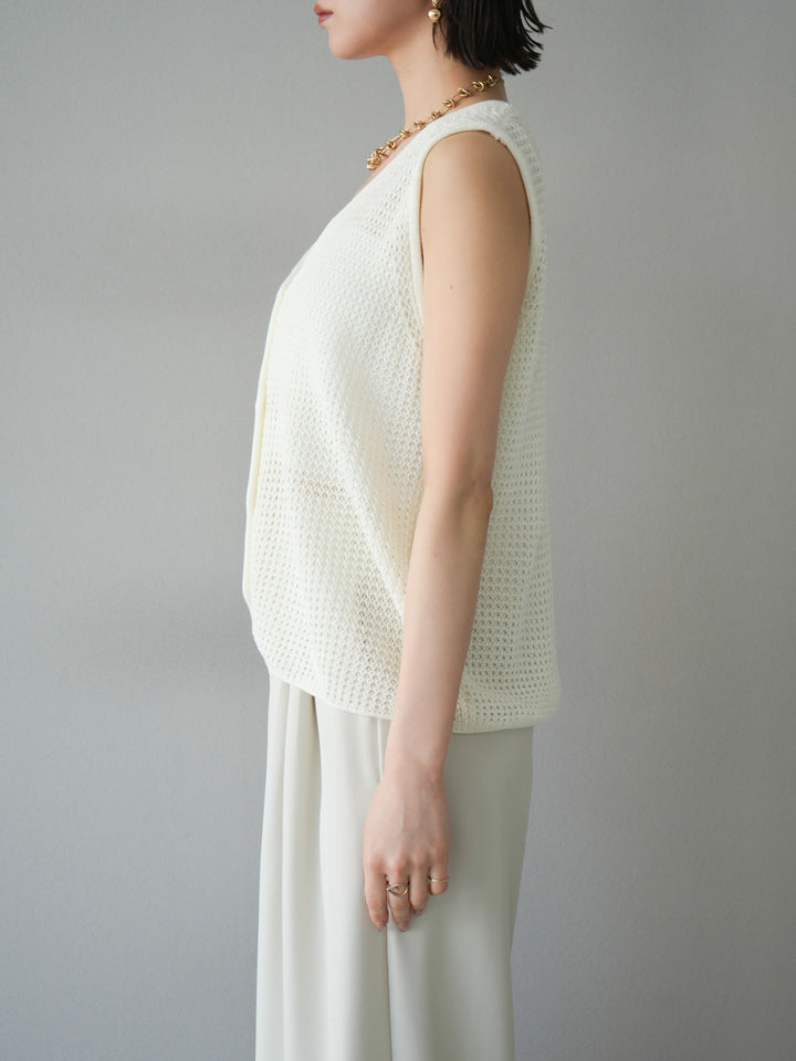 【預購】華夫格針織背心/象牙白