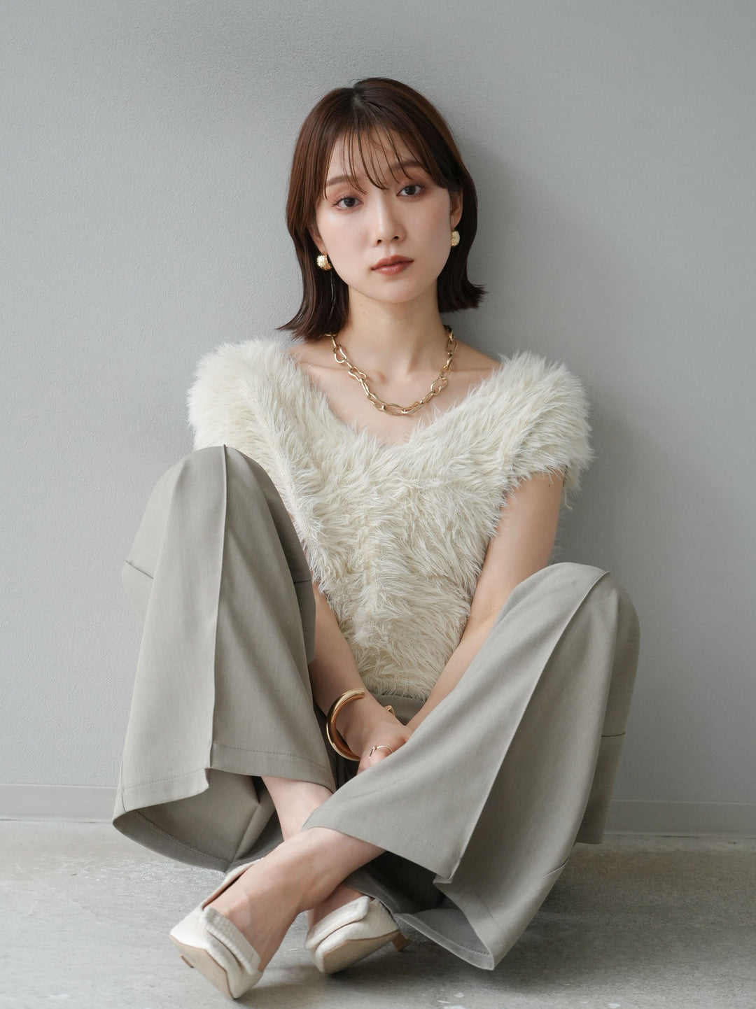 [予約]Vネックシャギールーズベスト/アイボリー