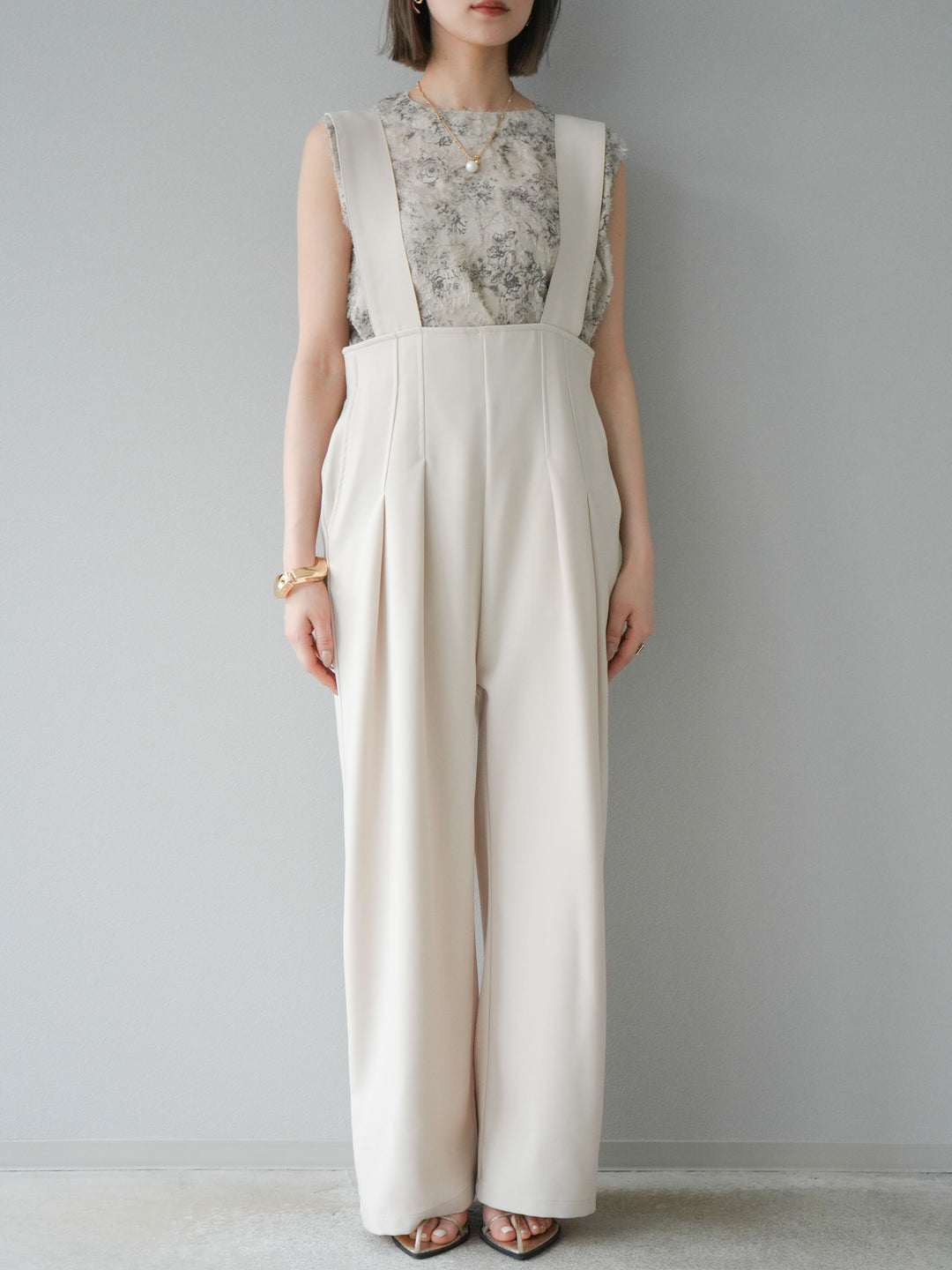 【預購】帶扣設計工裝褲/象牙白